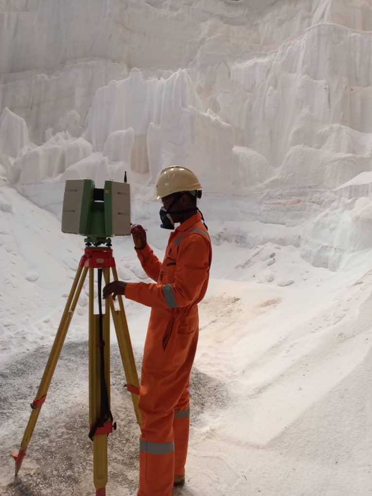 Mega stockpile material measurement